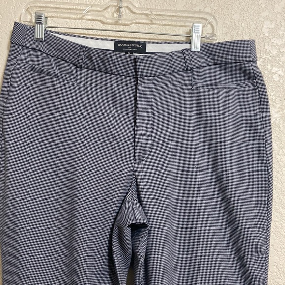 BANANA REPUBLIC DRESS PANTS - Picture 2 of 9
